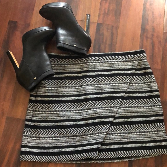 J. Crew Dresses & Skirts - J Crew black and white faux wrap skirt